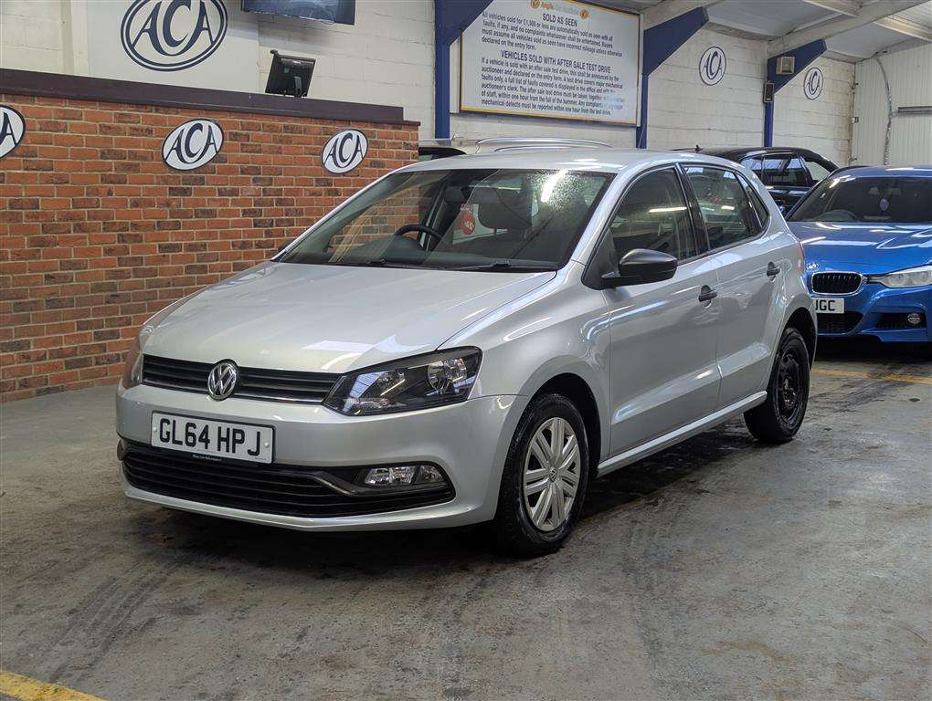 <p>2014 VOLKSWAGEN POLO S **SOLD</p>