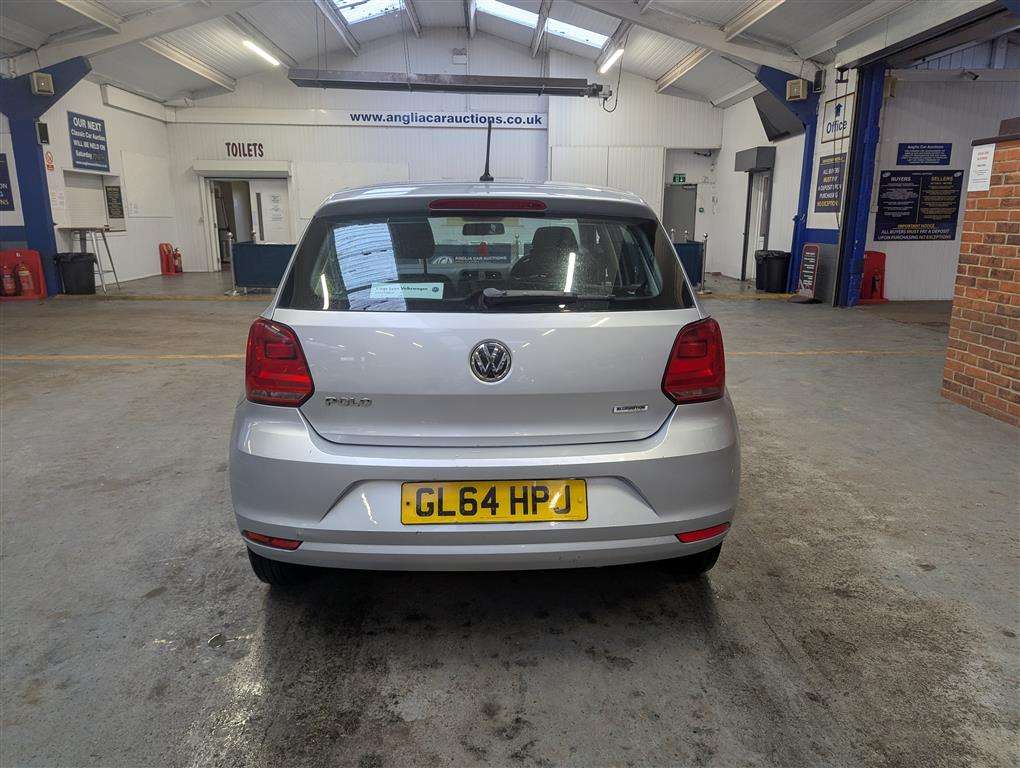 <p>2014 VOLKSWAGEN POLO S **SOLD</p>