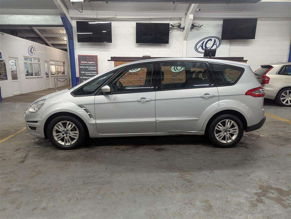 <p>2012 FORD S-MAX ZETEC TURBO</p>