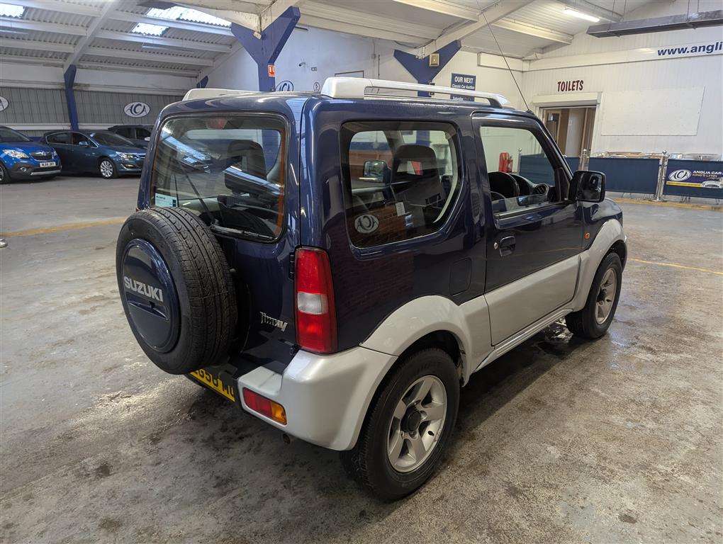 <p>2008 SUZUKI JIMNY VVT</p>