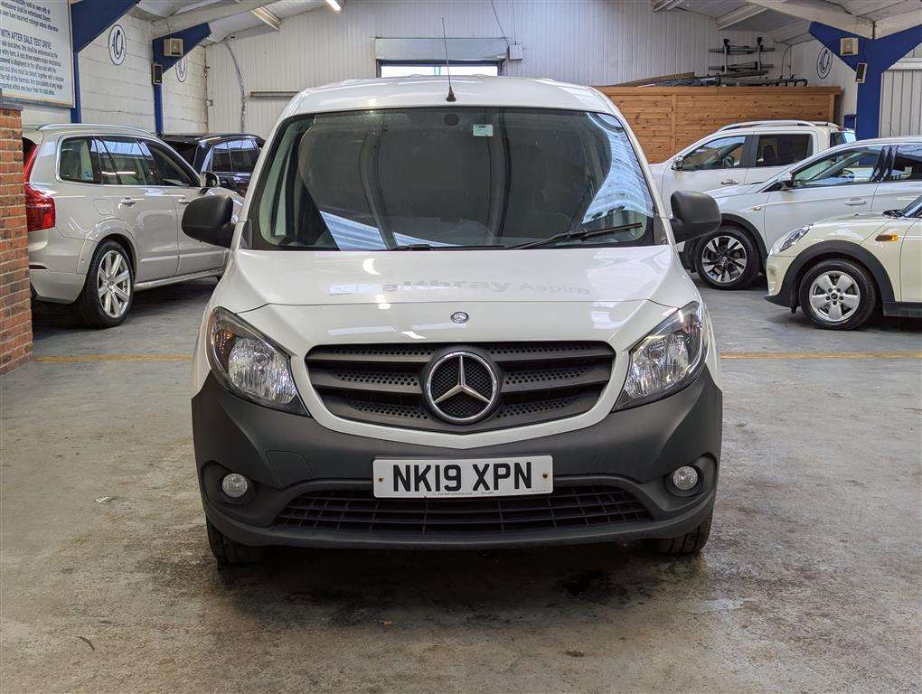 <p>2019 MERCEDES-BENZ CITAN 109 CDI BLUEFCY DUA</p>