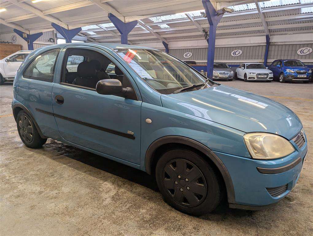 <p>2003 VAUXHALL CORSA **SOLD</p>