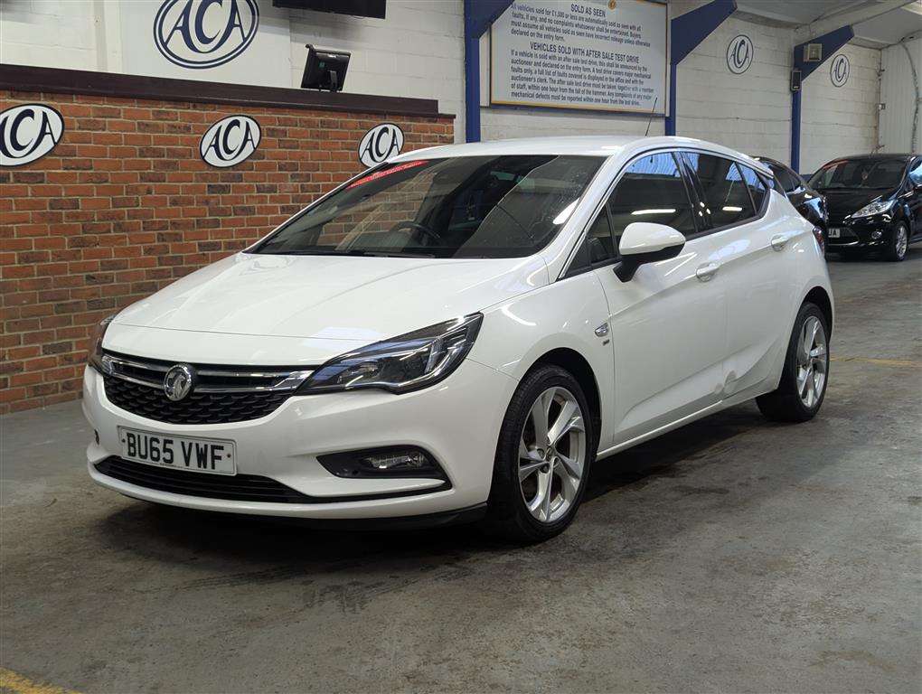 <p>2015 VAUXHALL ASTRA SRI CDTI S/S</p>