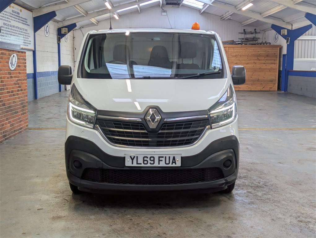 <p>2019 RENAULT TRAFIC SL28 B-NESS+ ENERG</p>