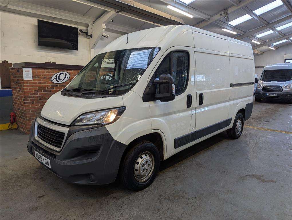 <p>2016 PEUGEOT BOXER 333 PRO L2H2 BLUE H</p>