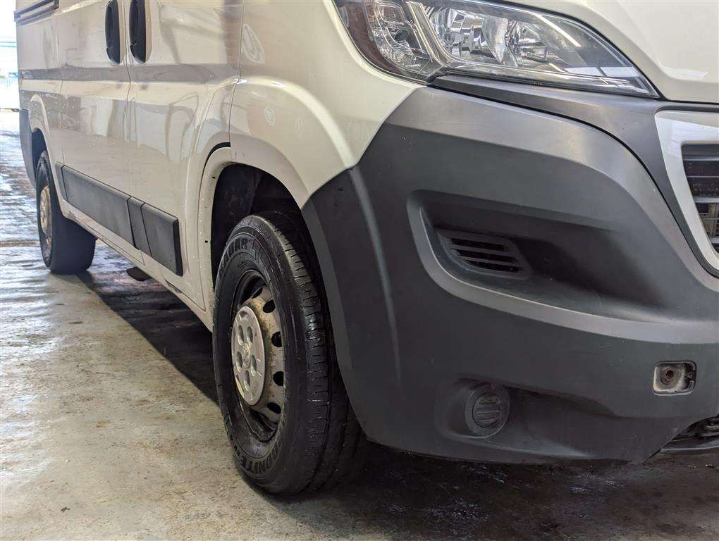 <p>2019 PEUGEOT BOXER 333 PRO L2H2 BLUE H</p>