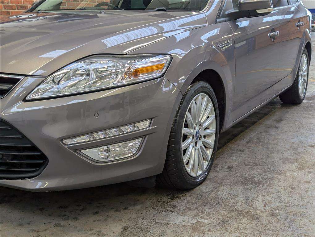 <p>2014 FORD MONDEO ZETEC B-NESS EDN T</p>