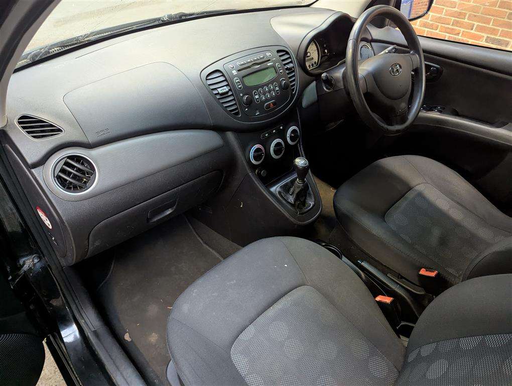 <p>2010 HYUNDAI I10 COMFORT</p>