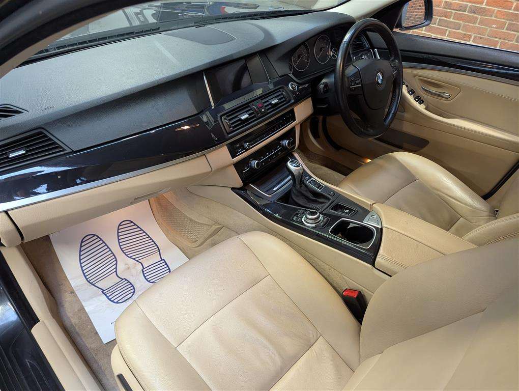 <p>2013 BMW 520D SE</p>