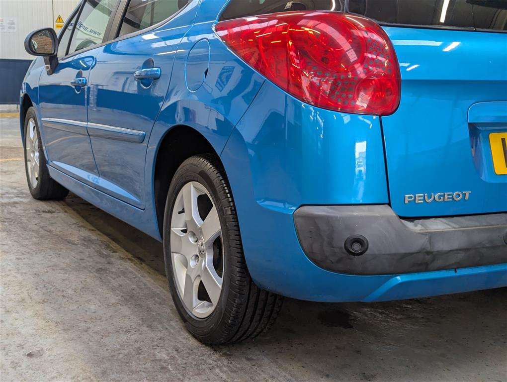 <p>2012 PEUGEOT 207 ALLURE SW</p>