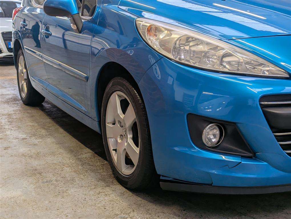 <p>2012 PEUGEOT 207 ALLURE SW</p>