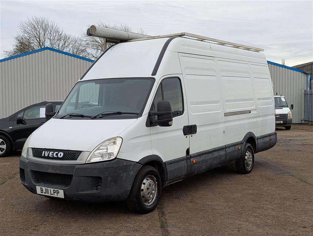 <p>2011 IVECO DAILY 35S18 LWB</p>