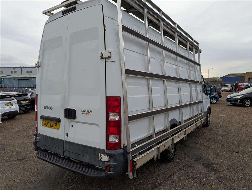 <p>2011 IVECO DAILY 35S18 LWB</p>