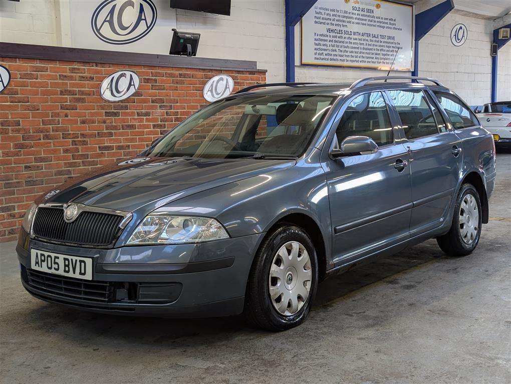 <p>2005 SKODA OCTAVIA AMBIENTE TDI PD8V</p>