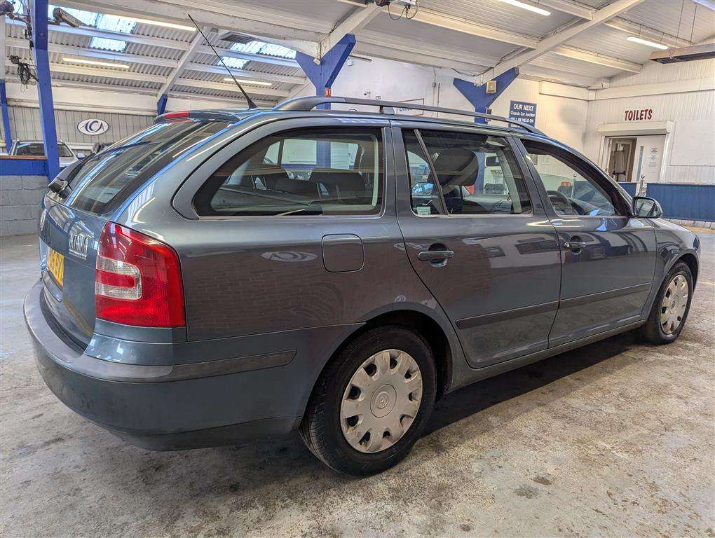 <p>2005 SKODA OCTAVIA AMBIENTE TDI PD8V</p>