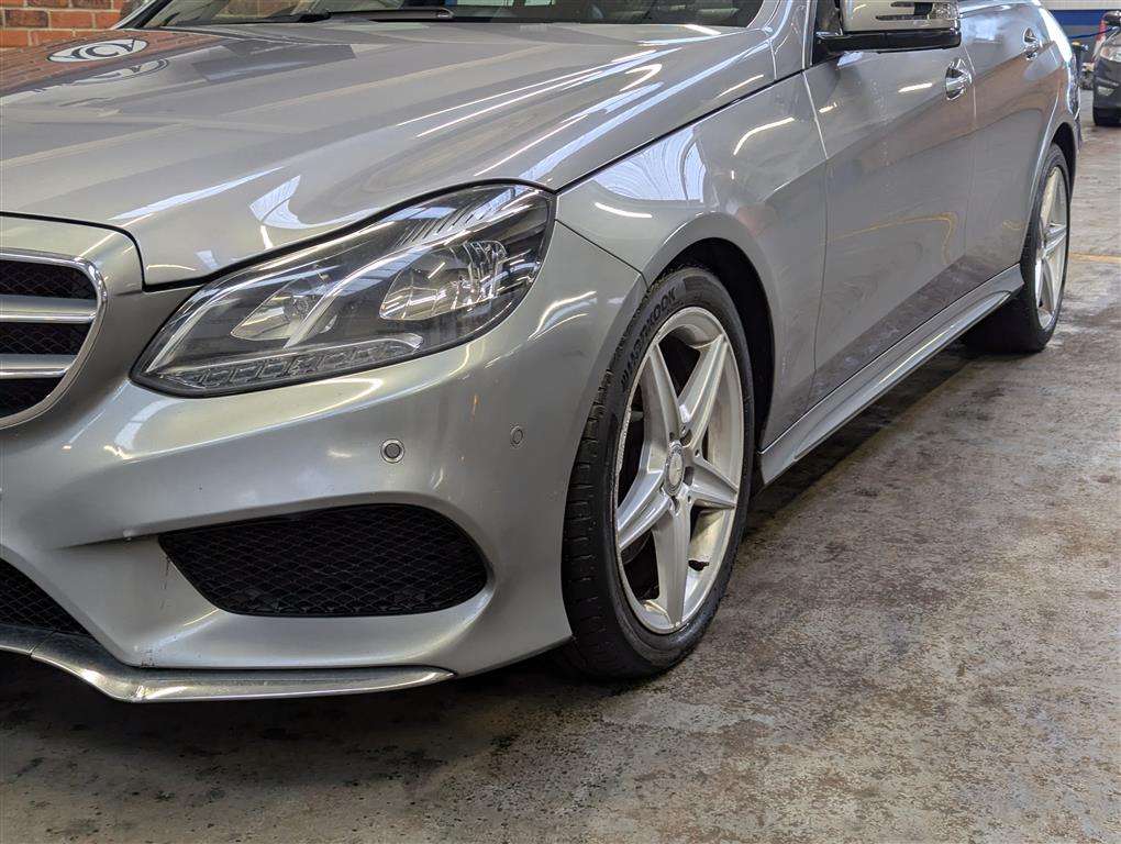 <p>2014 MERCEDES-BENZ E300 AMG SPORT BLUETEC HY</p>