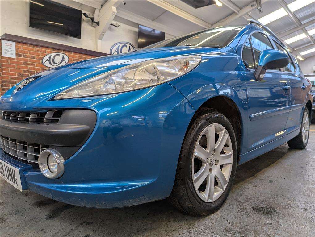 <p>2008 PEUGEOT 207 SPORT SW</p>