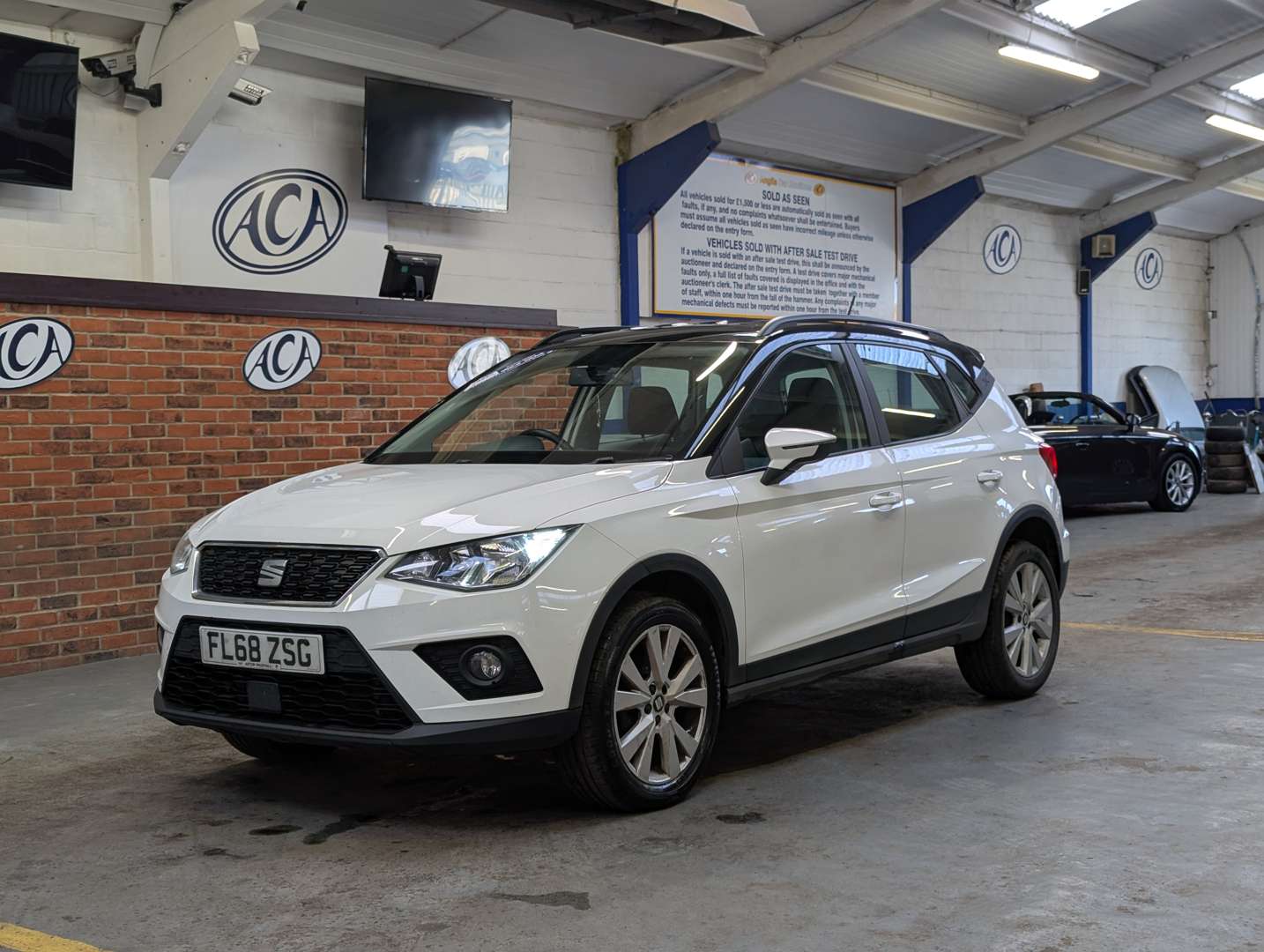 <p>2019 SEAT ARONA SE TDI</p>