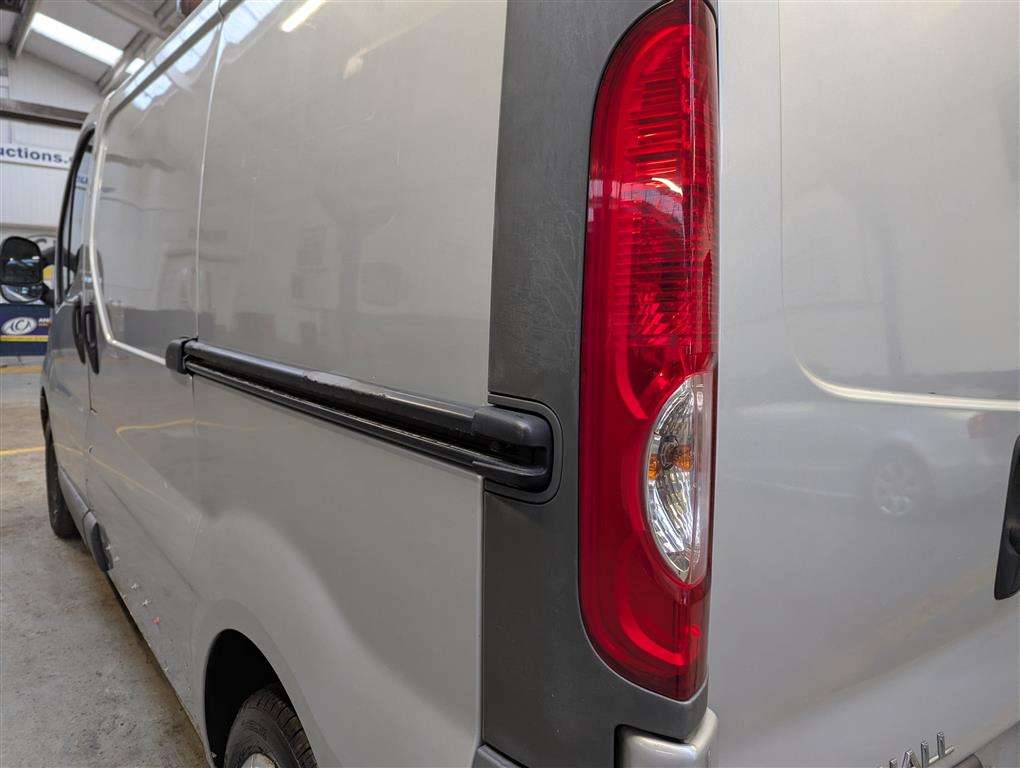 <p>2012 VAUXHALL VIVARO 2700 CDTI 113 SWB</p>