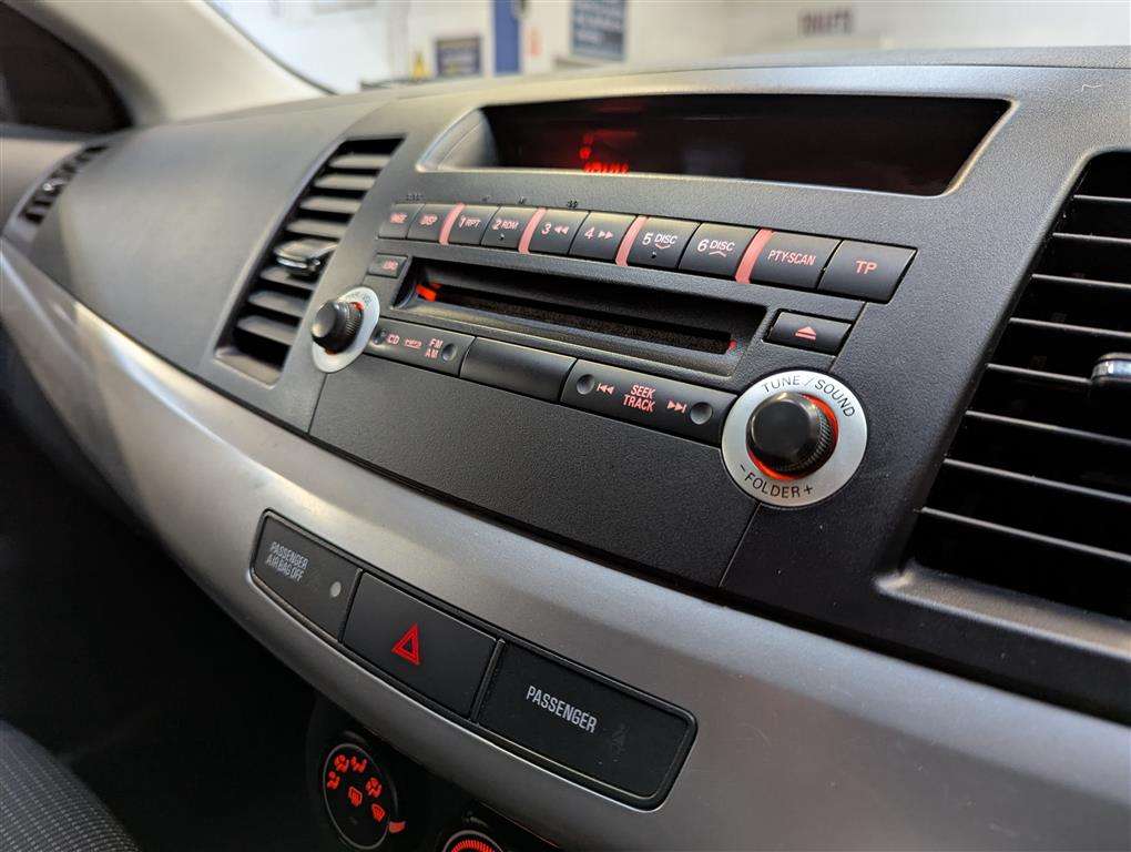 <p>2010 MITSUBISHI LANCER GS2</p>