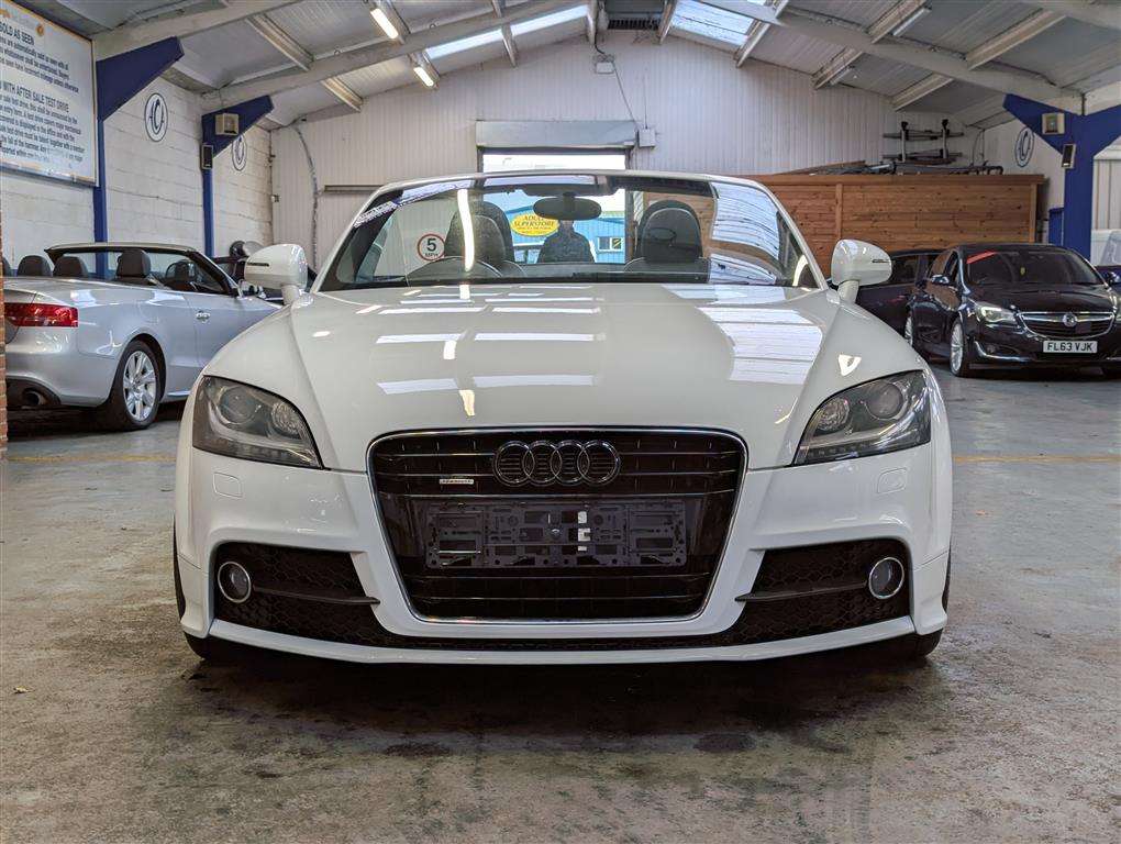 <p>2011 AUDI TT S LINE TFSI</p>