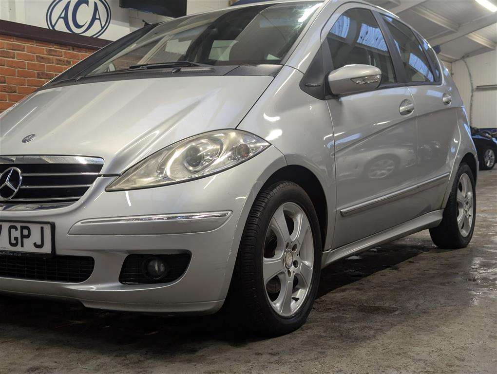 <p>2007 MERCEDES A180CDI AVANTGARDE SE CVT</p>