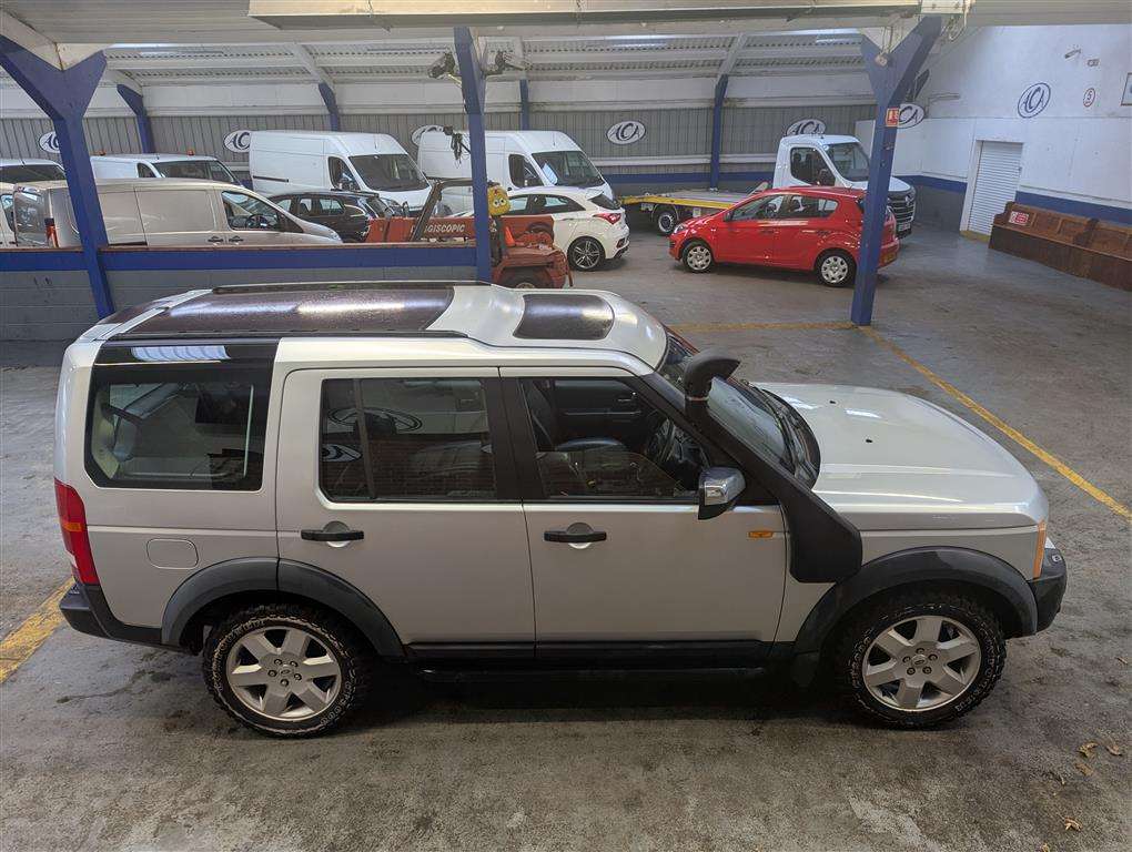 <p>2005 LAND ROVER DISCOVERY 3 TDV6 AUTO</p>