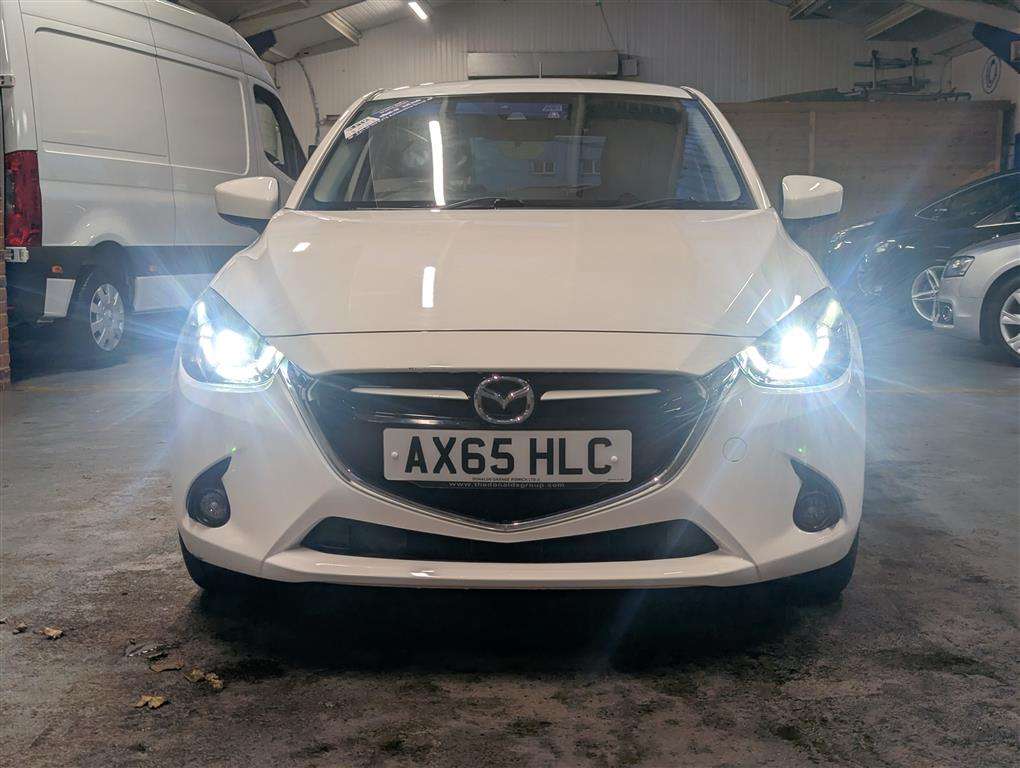 <p>2016 MAZDA 2 SPORT NAV</p>