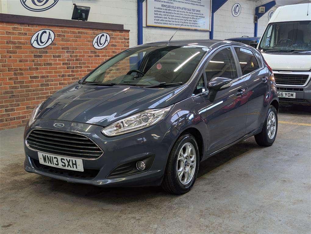 <p>2013 FORD FIESTA TITANIUM ECONETIC</p>