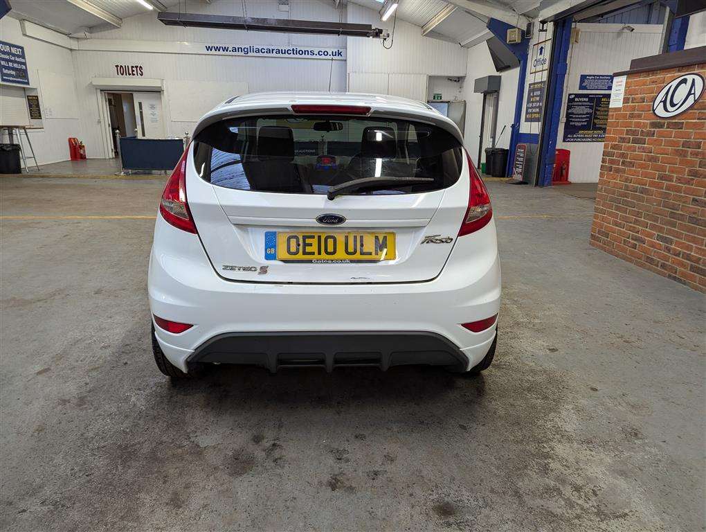 <p>2010 FORD FIESTA ZETEC S</p>