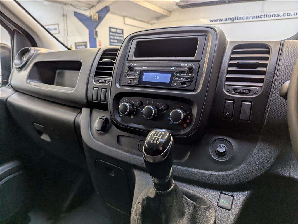 <p>2019 RENAULT TRAFIC SL28 B-NESS+ ENERG</p>