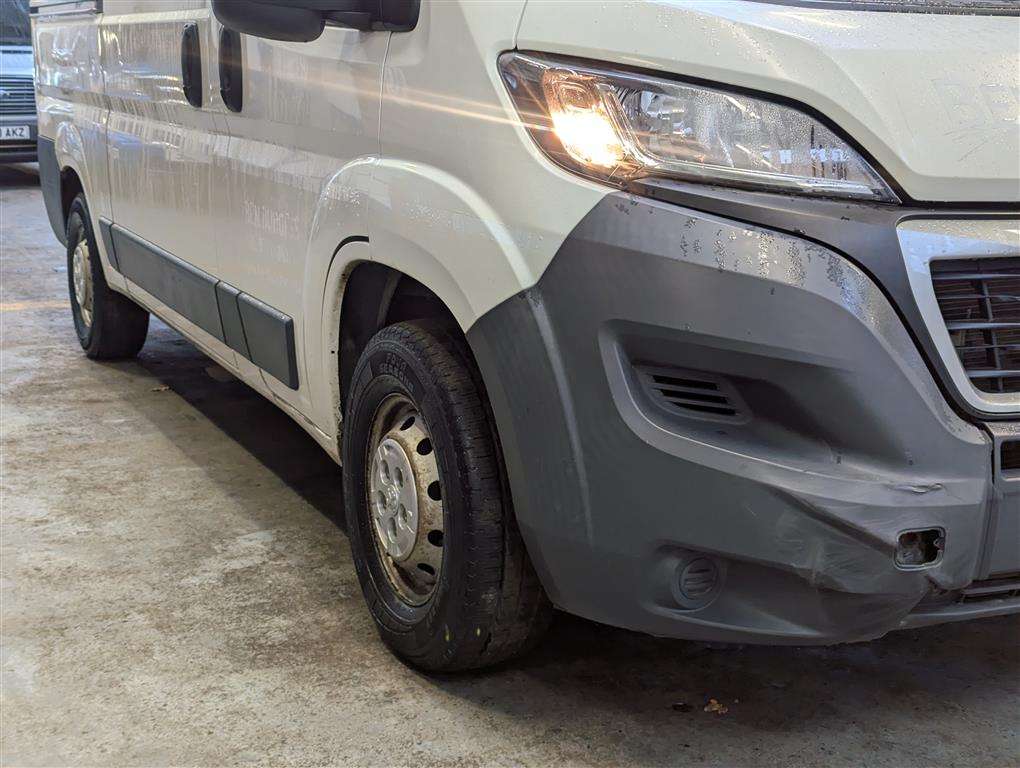 <p>2016 PEUGEOT BOXER 333 PRO L2H2 BLUE H</p>