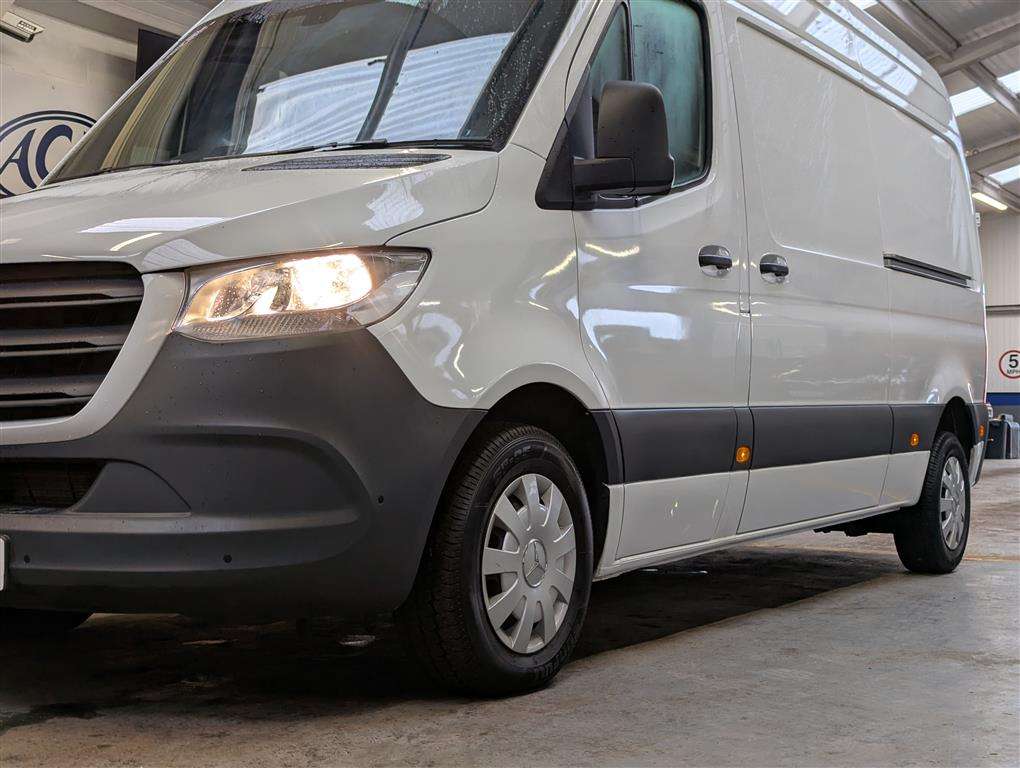 <p>2021 MERCEDES-BENZ SPRINTER 314 PREMIUM CDI</p>