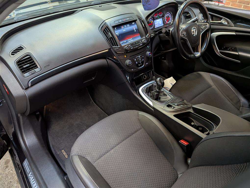 <p>2013 VAUXHALL INSIGNIA TECHLINE CDTI EC</p>