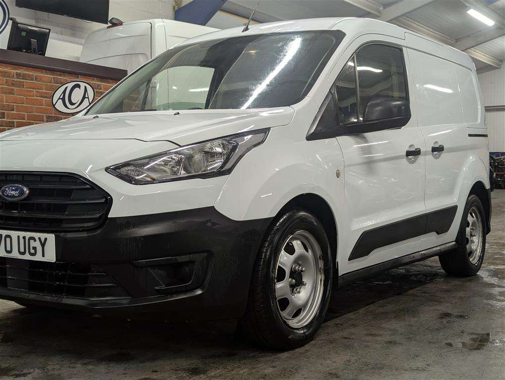 <p>2020 FORD TRANSIT CONNECT 200 BASE</p>