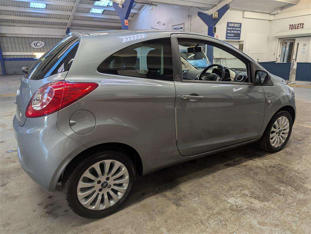 <p>2010 FORD KA ZETEC</p>