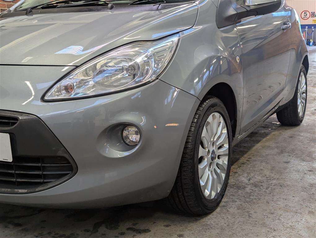 <p>2010 FORD KA ZETEC</p>