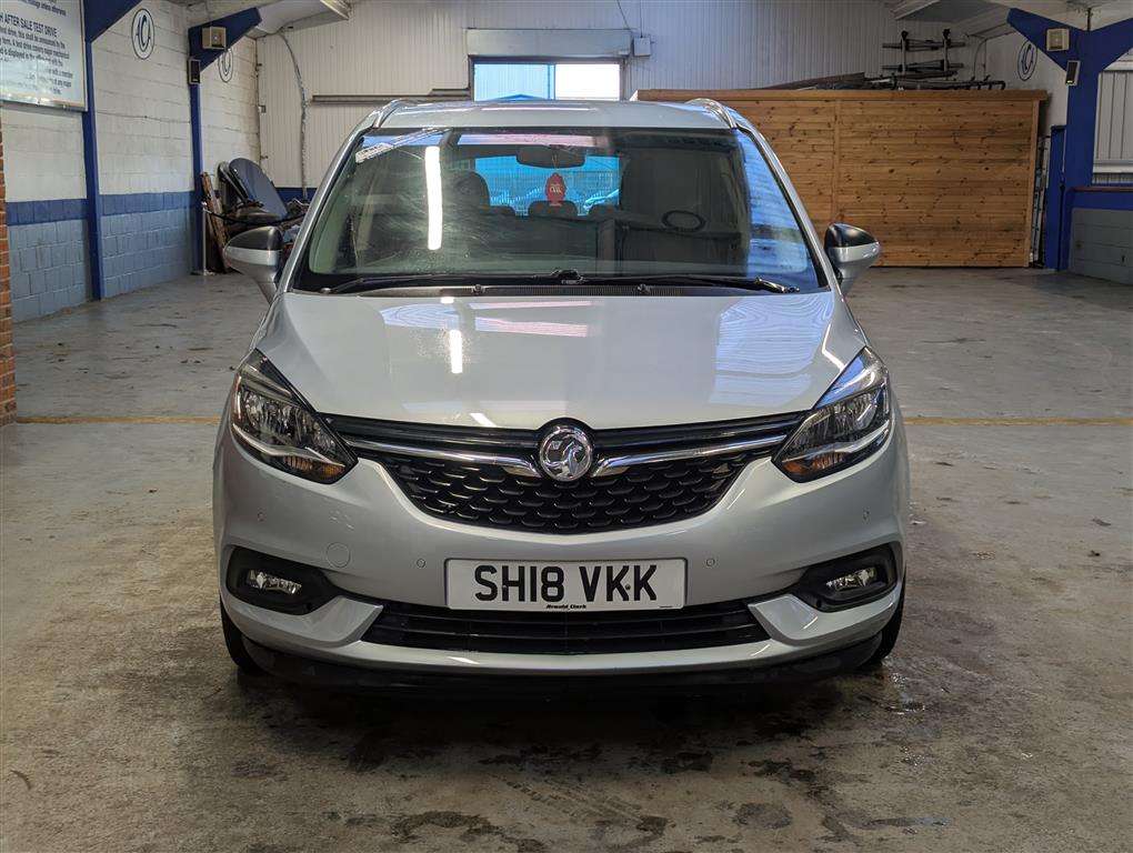 <p>2018 VAUXHALL ZAFIRA TOURER SRI TURBO AUTO</p>