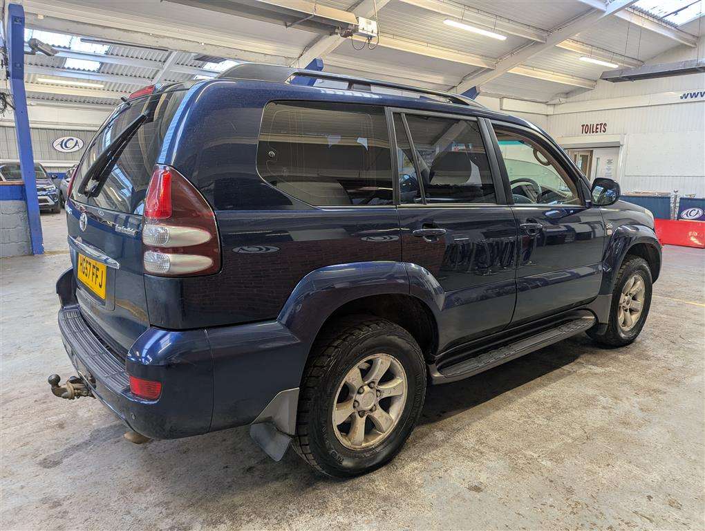 <p>2007 TOYOTA LAND CRUISER INVIN D4-D AUTO</p>