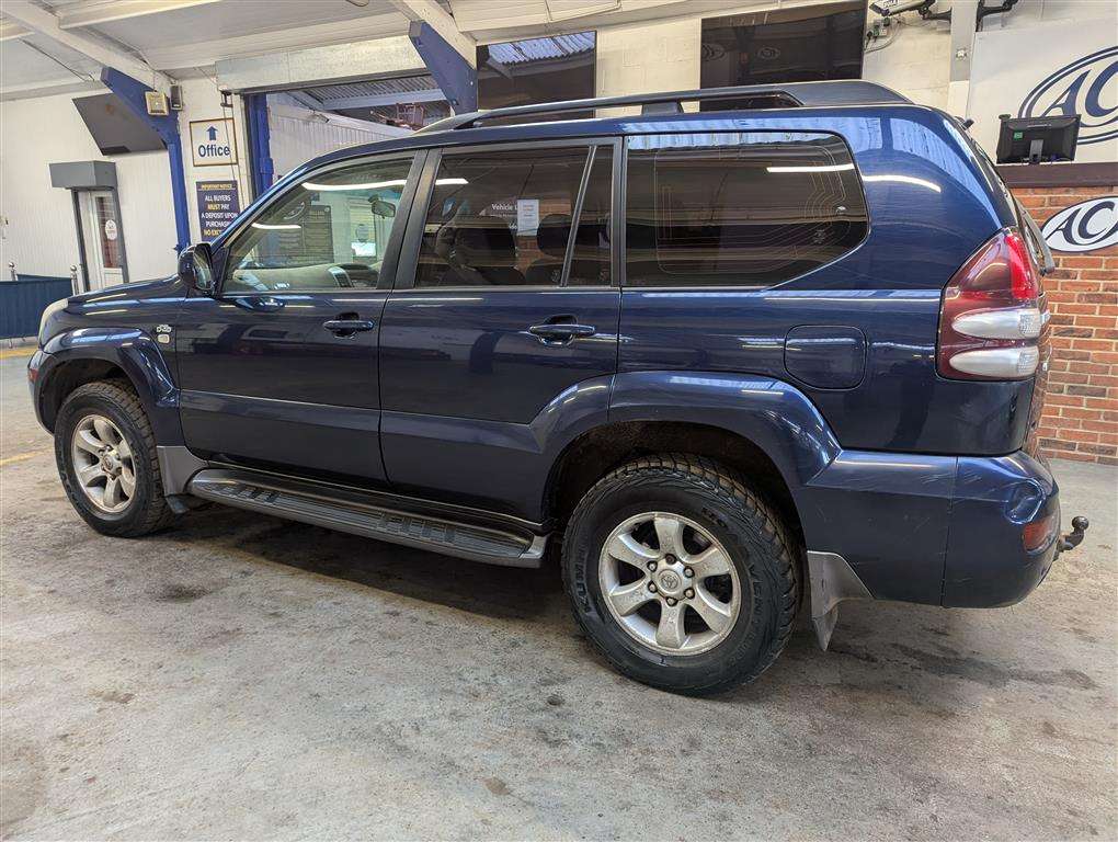 <p>2007 TOYOTA LAND CRUISER INVIN D4-D AUTO</p>