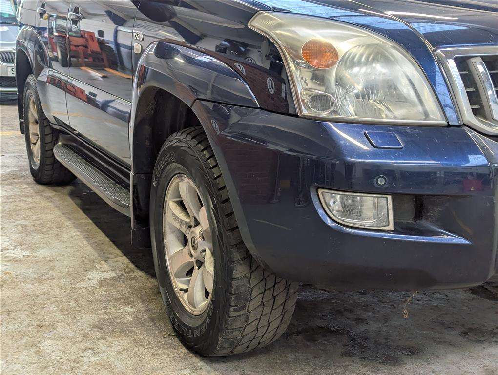 <p>2007 TOYOTA LAND CRUISER INVIN D4-D AUTO</p>