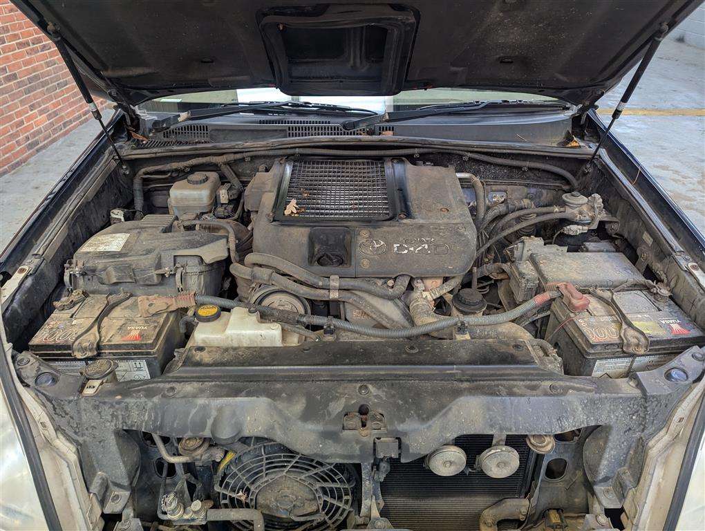 <p>2007 TOYOTA LAND CRUISER INVIN D4-D AUTO</p>