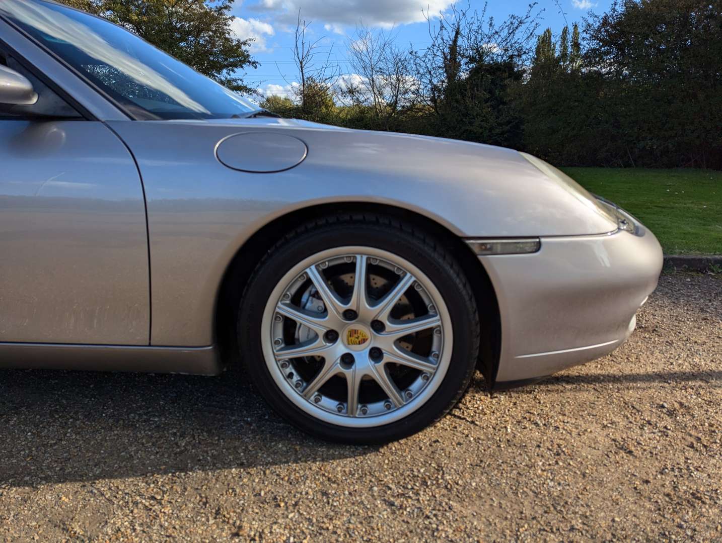 <p>2001 PORSCHE (996) 911 3.4 C4 TIPTRONIC S</p>