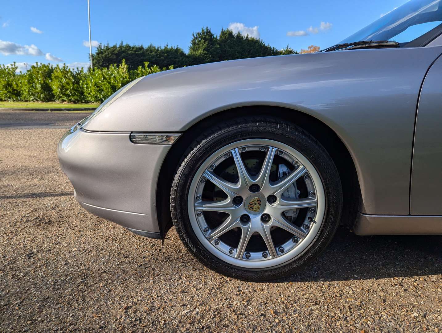 <p>2001 PORSCHE (996) 911 3.4 C4 TIPTRONIC S</p>