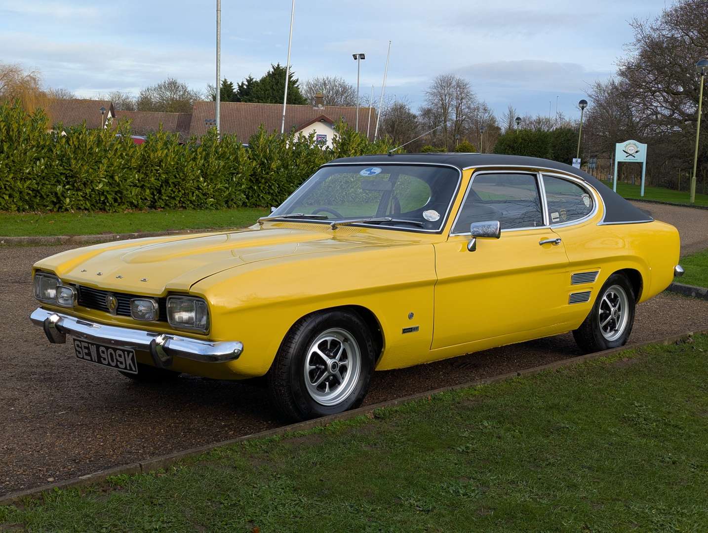 <p>1972 FORD CAPRI 2000</p>