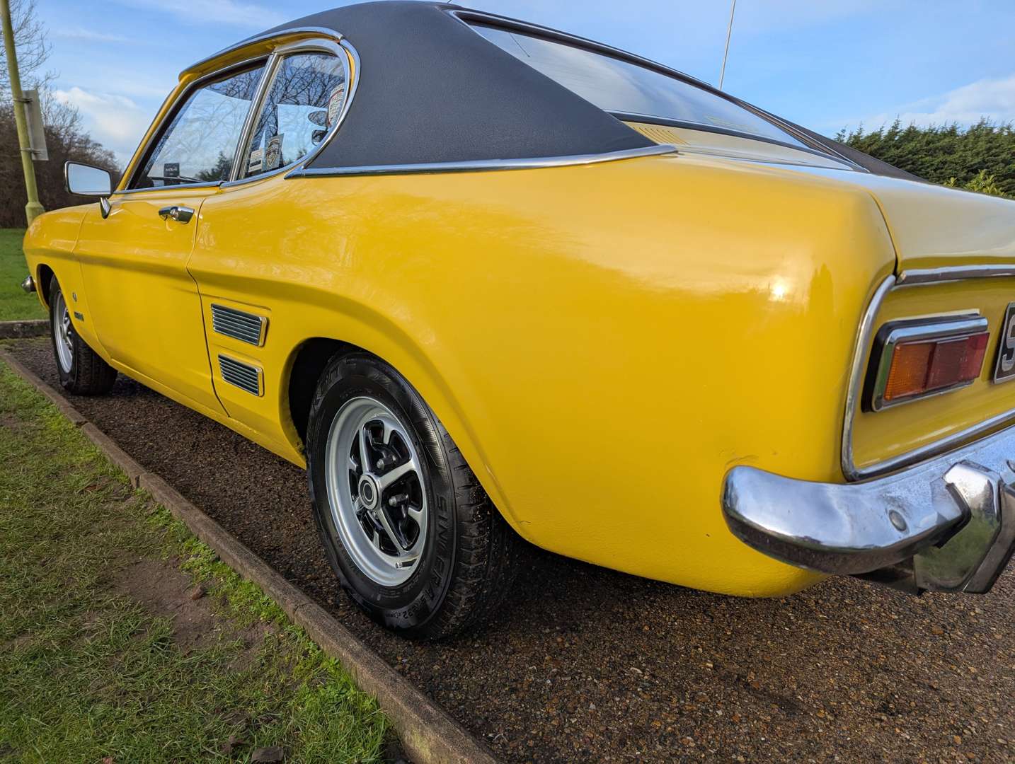 <p>1972 FORD CAPRI 2000</p>