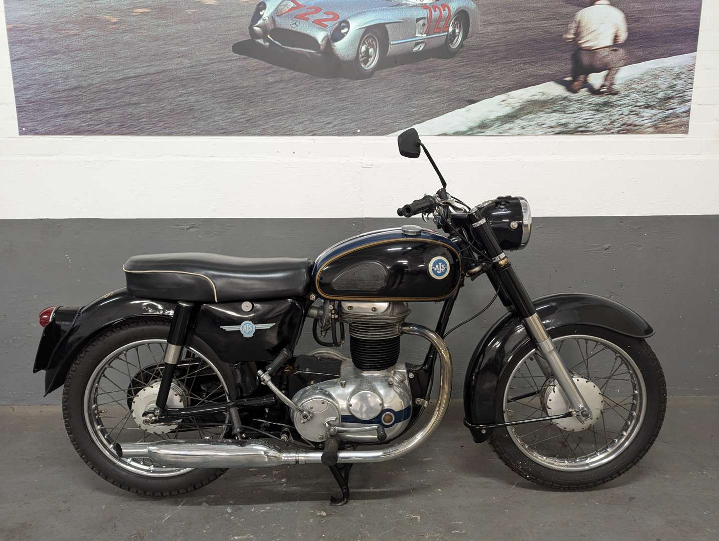 <p>1961 AJS MODEL 8 350CC</p>