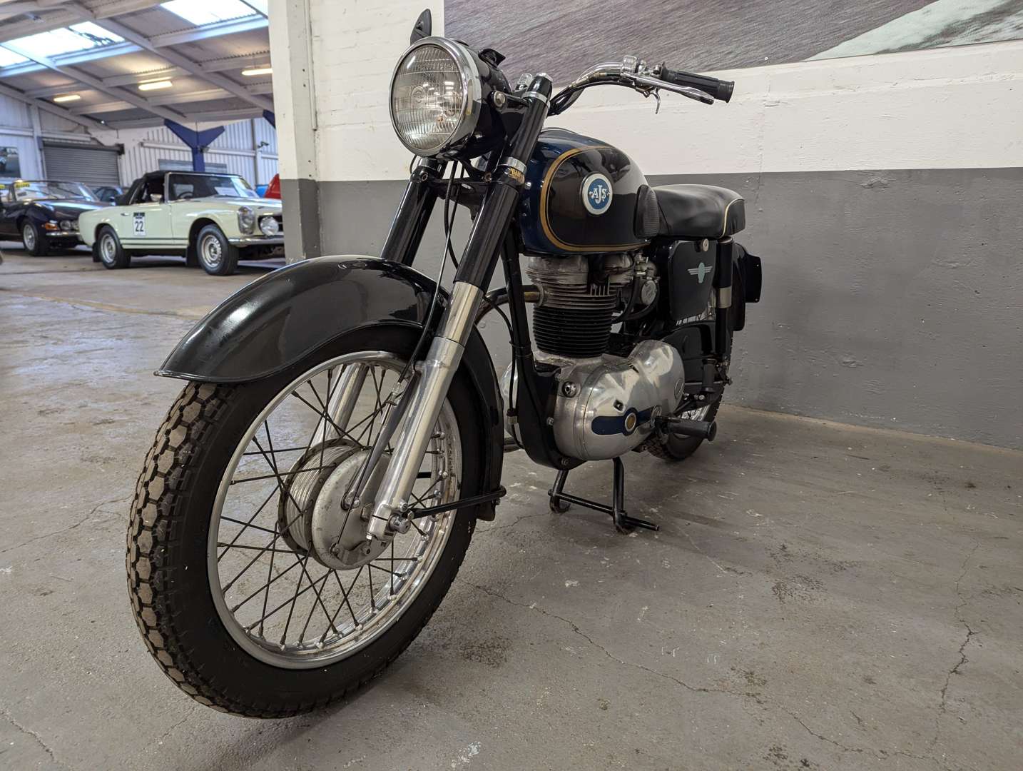 <p>1961 AJS MODEL 8 350CC</p>