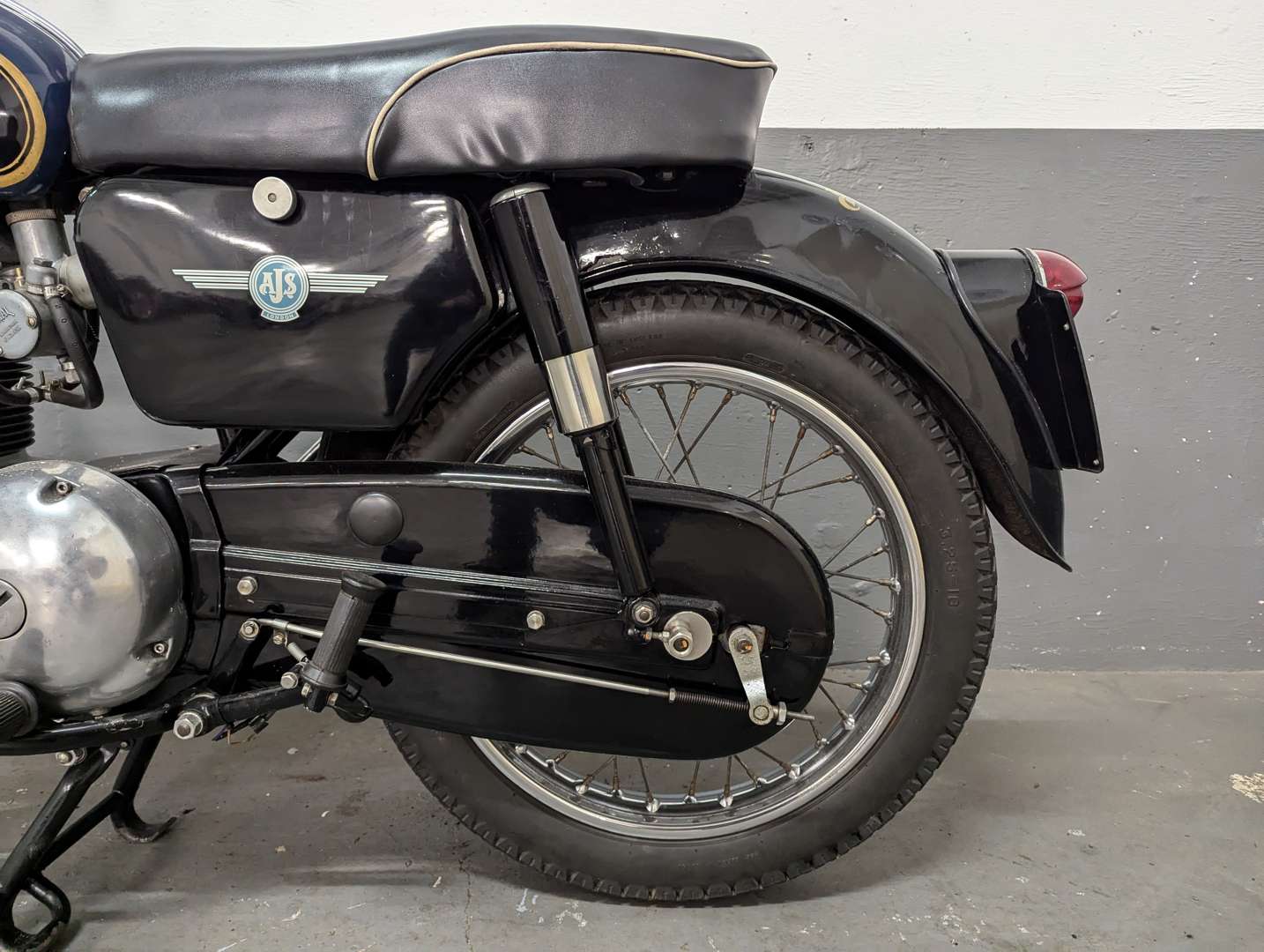 <p>1961 AJS MODEL 8 350CC</p>