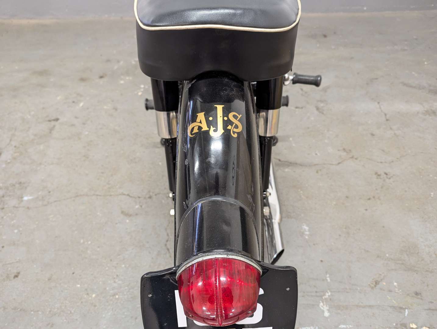 <p>1961 AJS MODEL 8 350CC</p>